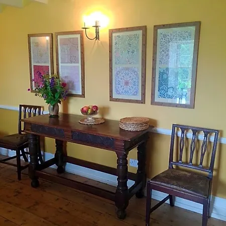 Bed & Breakfast Barmoors